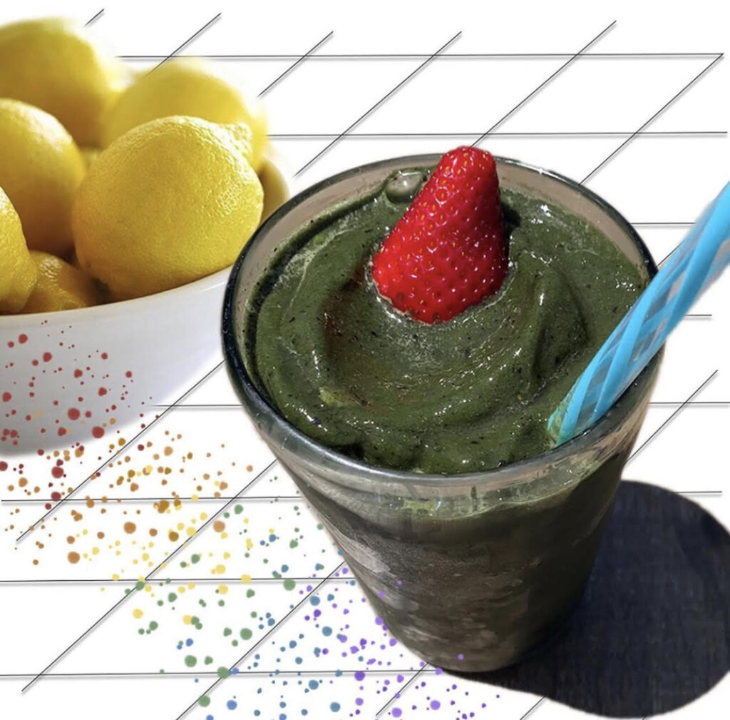 Mads Hawaiian Spirulina Smoothie